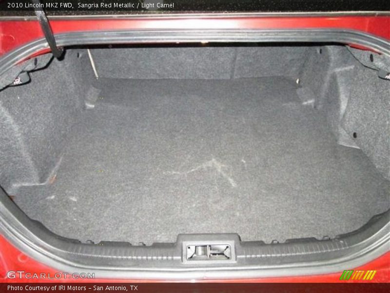  2010 MKZ FWD Trunk