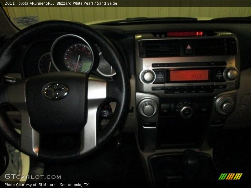 Blizzard White Pearl / Sand Beige 2011 Toyota 4Runner SR5