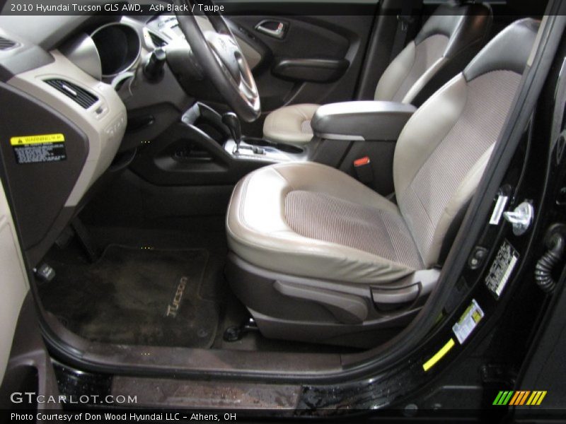  2010 Tucson GLS AWD Taupe Interior