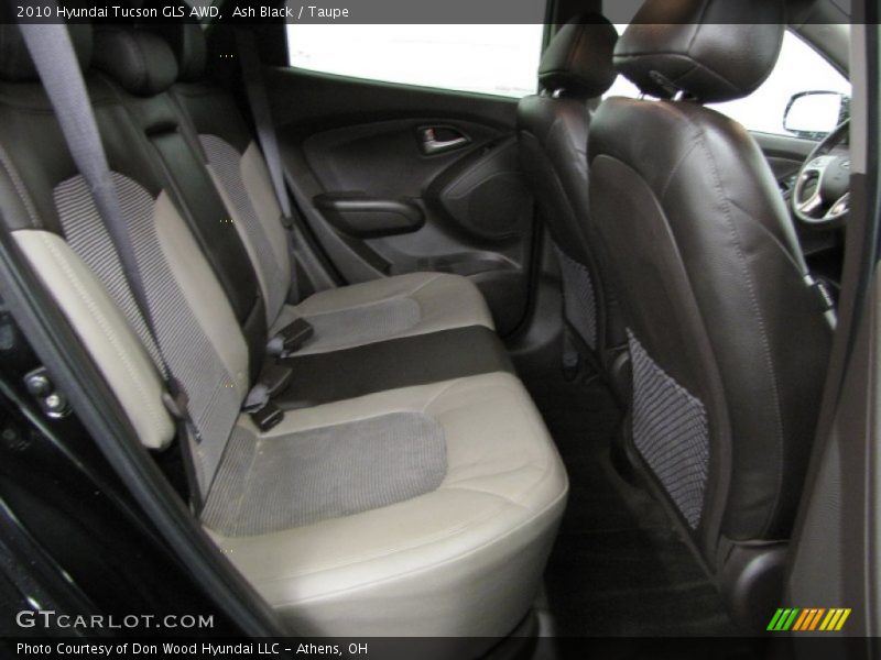 Rear Seat of 2010 Tucson GLS AWD