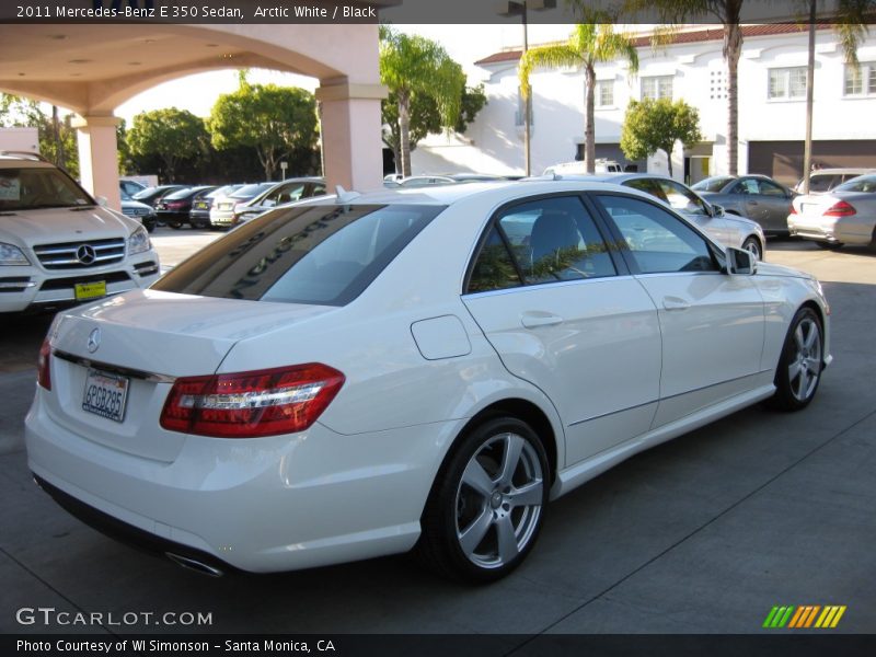Arctic White / Black 2011 Mercedes-Benz E 350 Sedan