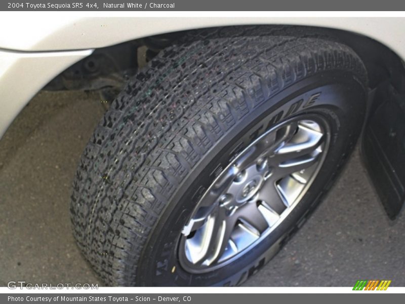 Natural White / Charcoal 2004 Toyota Sequoia SR5 4x4