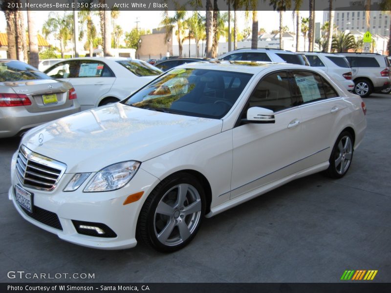 Arctic White / Black 2011 Mercedes-Benz E 350 Sedan