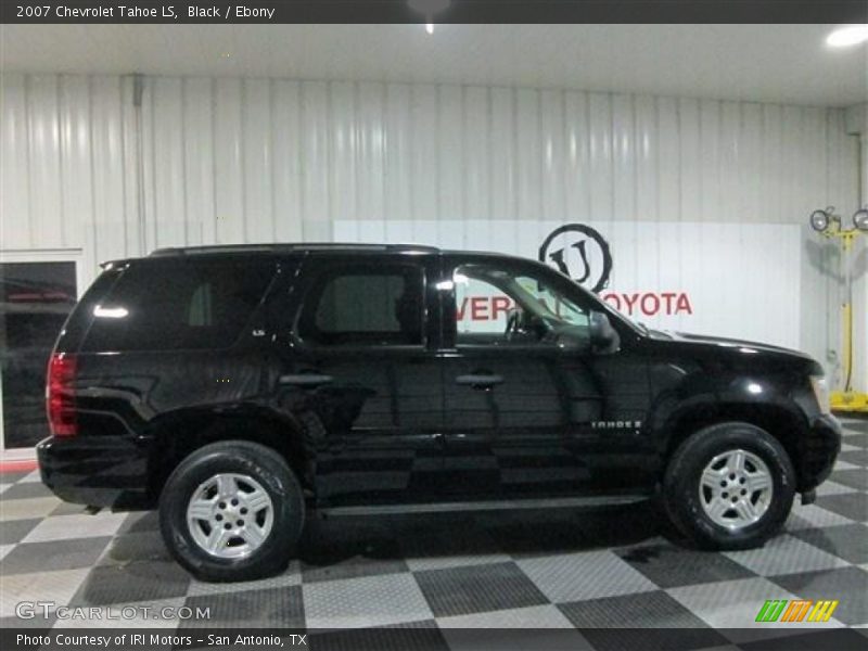 Black / Ebony 2007 Chevrolet Tahoe LS
