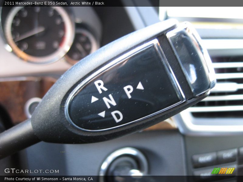 Arctic White / Black 2011 Mercedes-Benz E 350 Sedan
