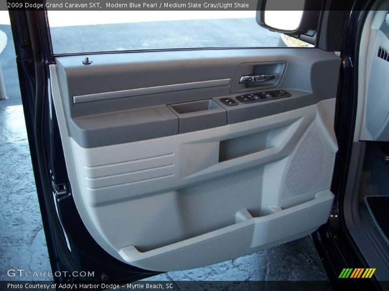 Modern Blue Pearl / Medium Slate Gray/Light Shale 2009 Dodge Grand Caravan SXT