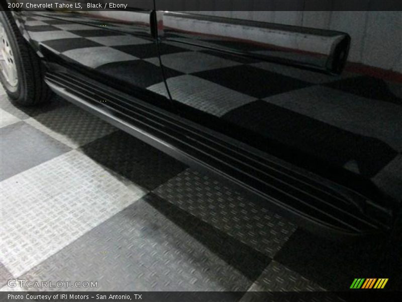 Black / Ebony 2007 Chevrolet Tahoe LS