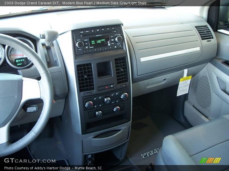 Modern Blue Pearl / Medium Slate Gray/Light Shale 2009 Dodge Grand Caravan SXT