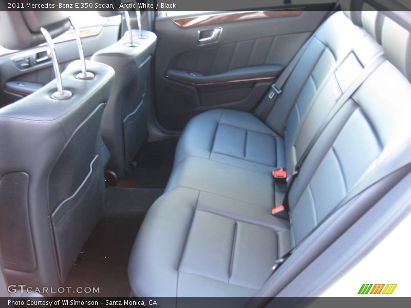 Arctic White / Black 2011 Mercedes-Benz E 350 Sedan