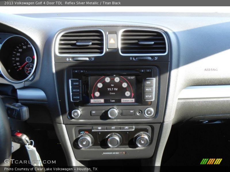 Reflex Silver Metallic / Titan Black 2013 Volkswagen Golf 4 Door TDI
