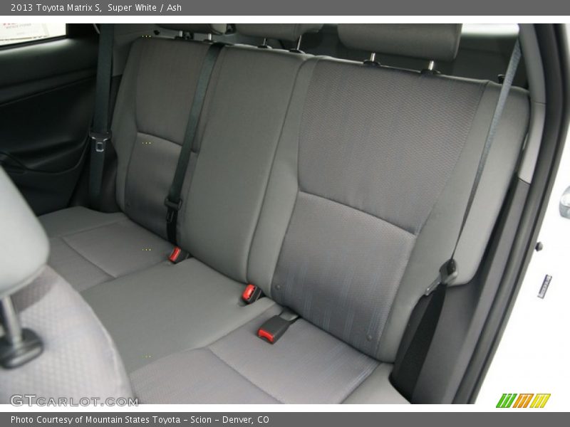 Super White / Ash 2013 Toyota Matrix S