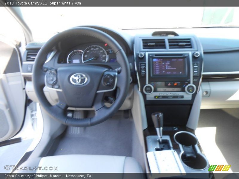 Super White / Ash 2013 Toyota Camry XLE