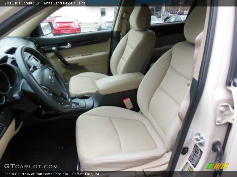 Front Seat of 2011 Sorento LX