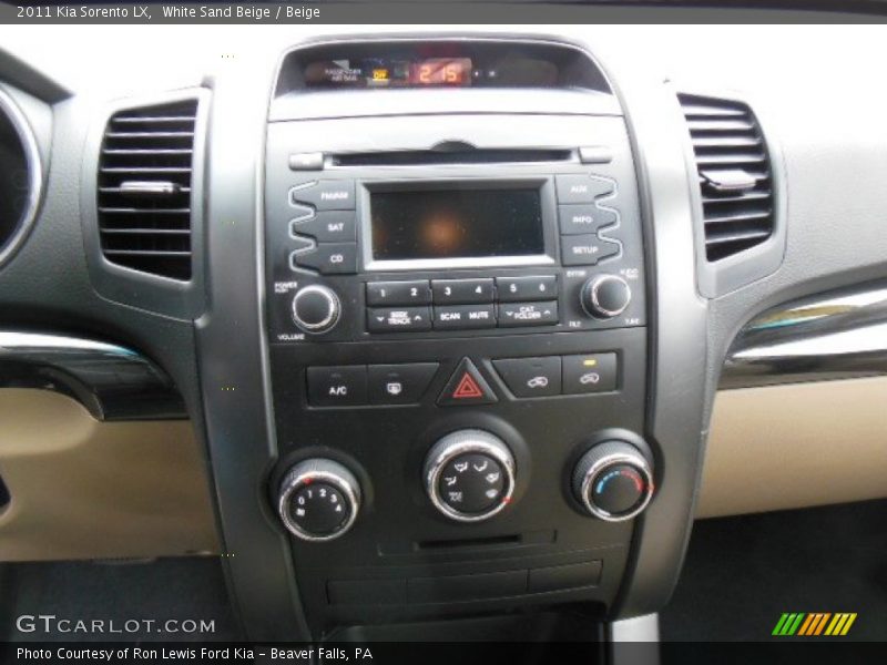 White Sand Beige / Beige 2011 Kia Sorento LX