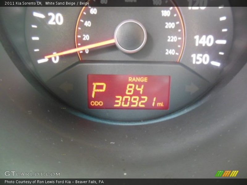 White Sand Beige / Beige 2011 Kia Sorento LX