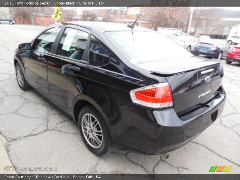 Ebony Black / Charcoal Black 2011 Ford Focus SE Sedan