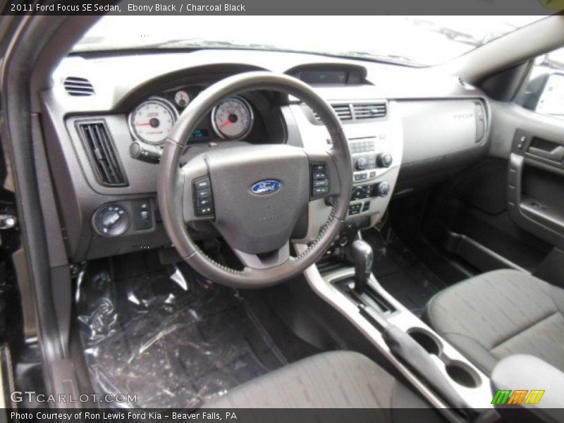 Charcoal Black Interior - 2011 Focus SE Sedan 