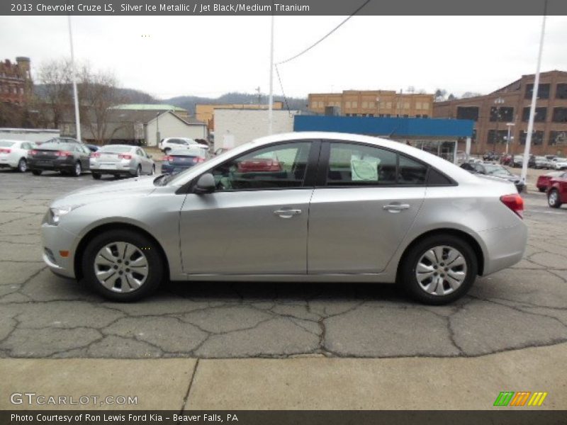 Silver Ice Metallic / Jet Black/Medium Titanium 2013 Chevrolet Cruze LS