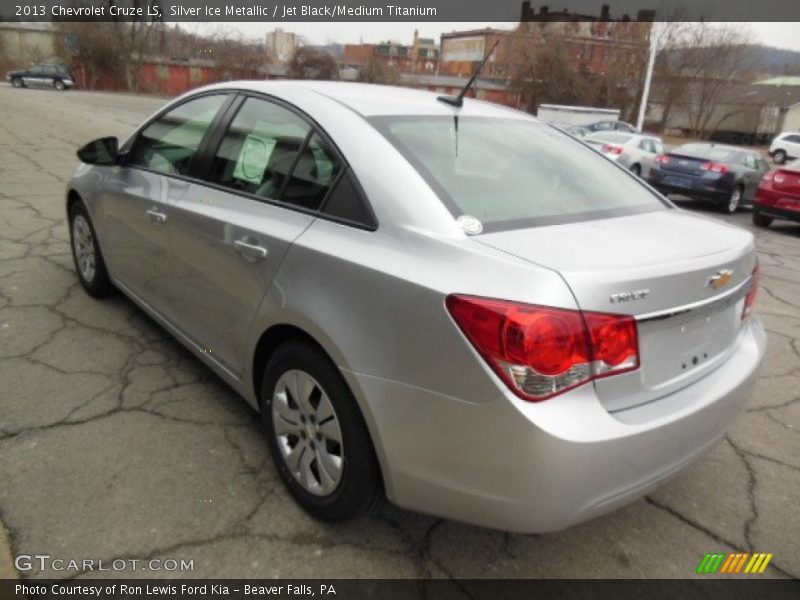 Silver Ice Metallic / Jet Black/Medium Titanium 2013 Chevrolet Cruze LS