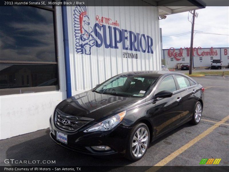 Midnight Black / Black 2013 Hyundai Sonata SE