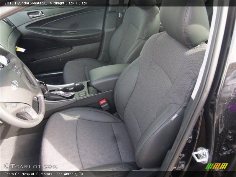 Midnight Black / Black 2013 Hyundai Sonata SE
