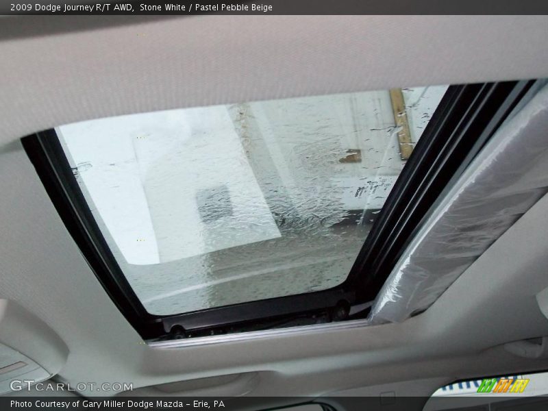 Stone White / Pastel Pebble Beige 2009 Dodge Journey R/T AWD