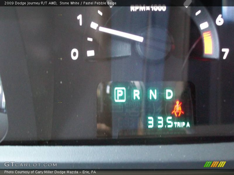 Stone White / Pastel Pebble Beige 2009 Dodge Journey R/T AWD
