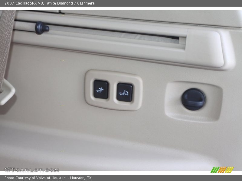 White Diamond / Cashmere 2007 Cadillac SRX V8