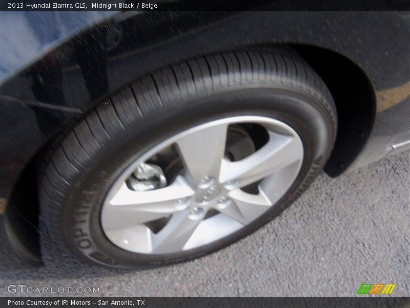 Midnight Black / Beige 2013 Hyundai Elantra GLS