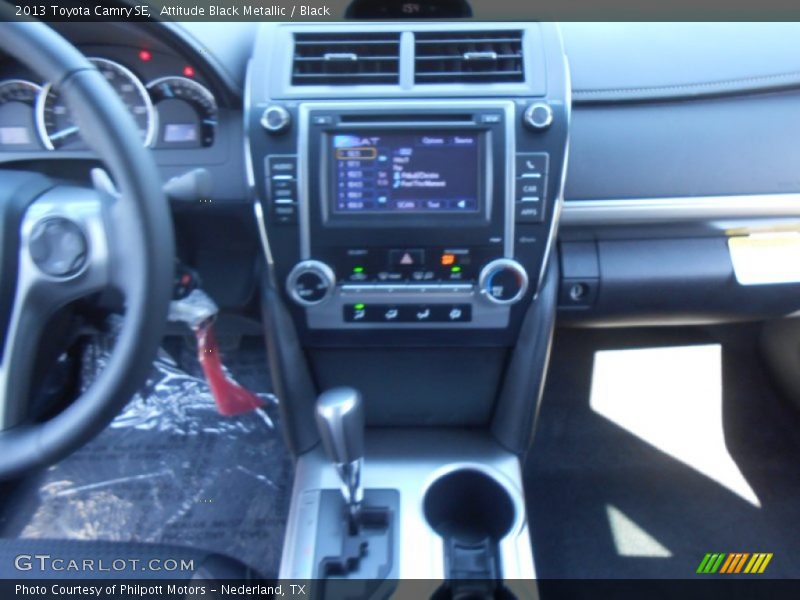 Attitude Black Metallic / Black 2013 Toyota Camry SE