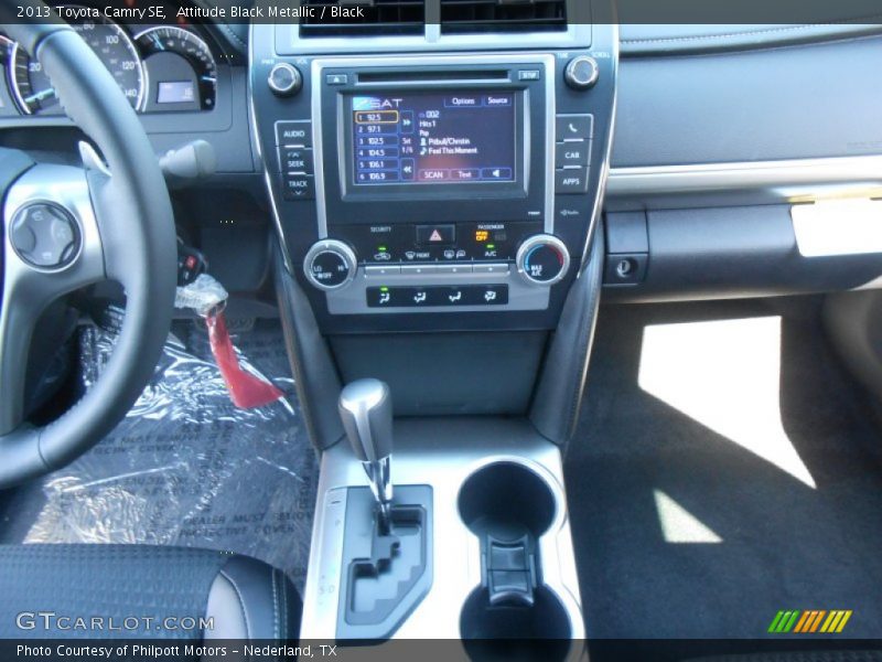 Attitude Black Metallic / Black 2013 Toyota Camry SE