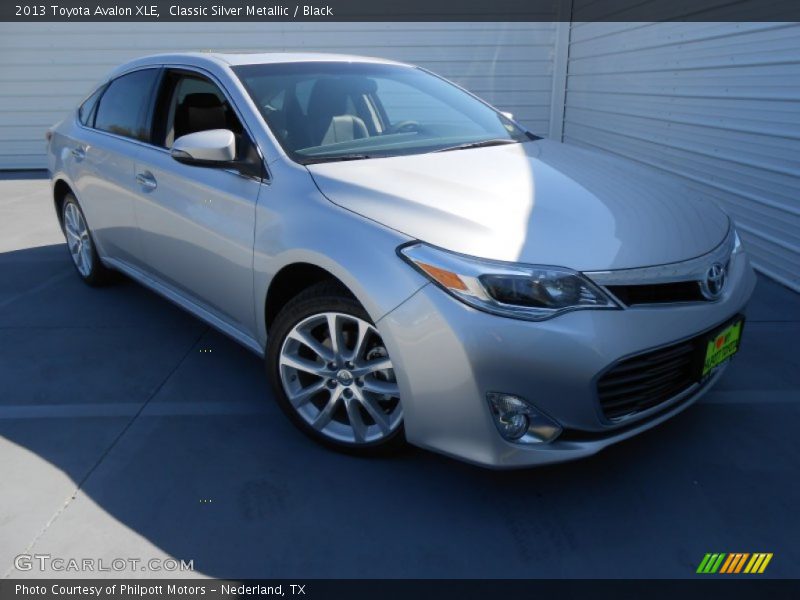 Classic Silver Metallic / Black 2013 Toyota Avalon XLE