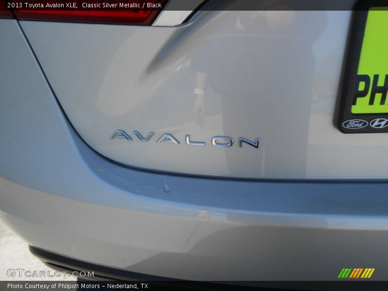 Classic Silver Metallic / Black 2013 Toyota Avalon XLE