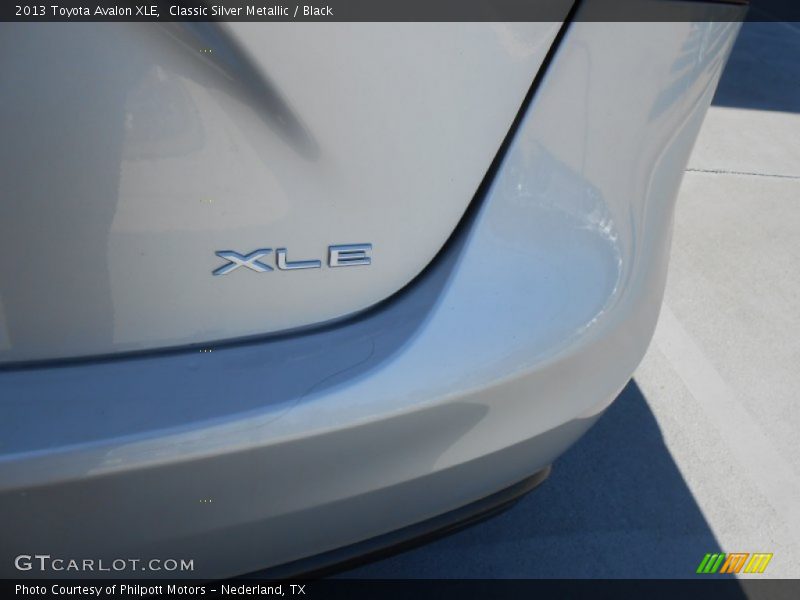 Classic Silver Metallic / Black 2013 Toyota Avalon XLE