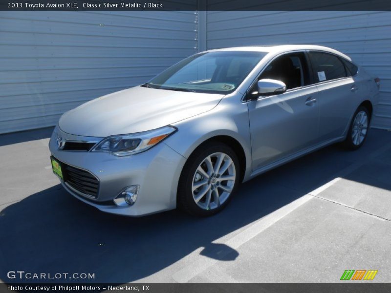 Classic Silver Metallic / Black 2013 Toyota Avalon XLE