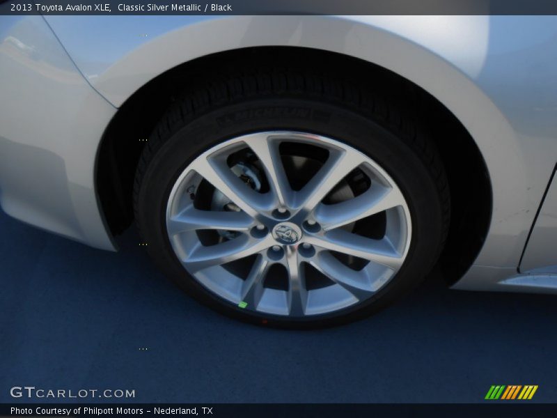 Classic Silver Metallic / Black 2013 Toyota Avalon XLE