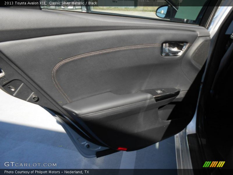 Classic Silver Metallic / Black 2013 Toyota Avalon XLE