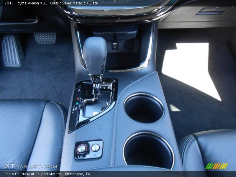 Classic Silver Metallic / Black 2013 Toyota Avalon XLE
