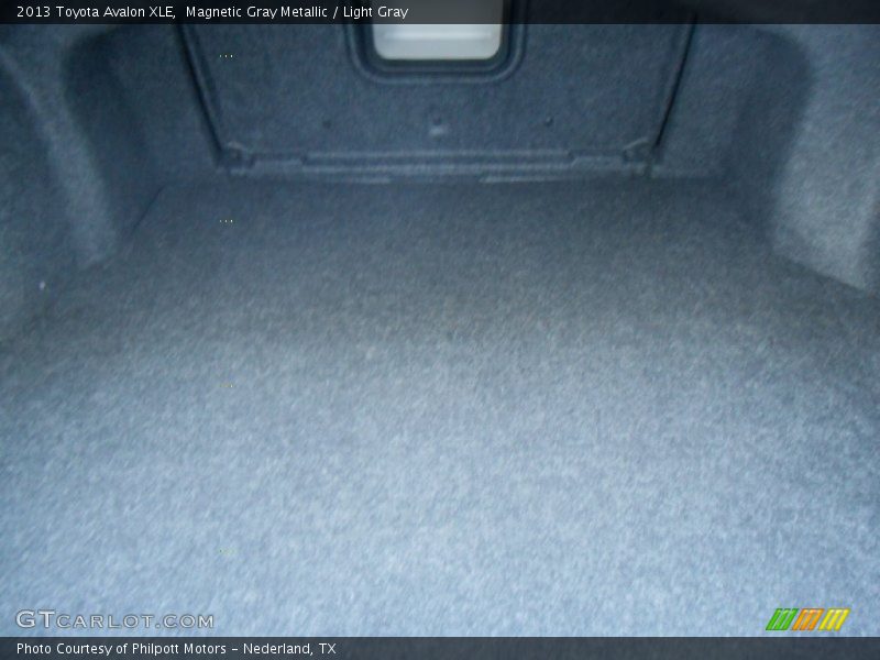 Magnetic Gray Metallic / Light Gray 2013 Toyota Avalon XLE