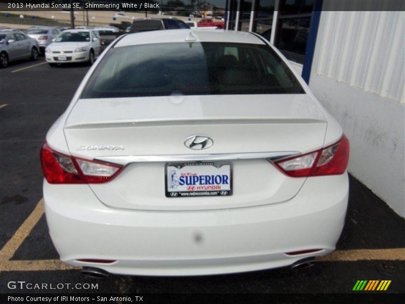 Shimmering White / Black 2013 Hyundai Sonata SE