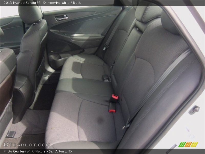 Shimmering White / Black 2013 Hyundai Sonata SE