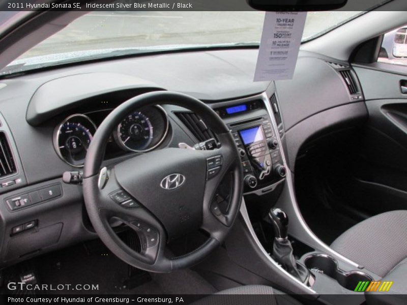 Dashboard of 2011 Sonata SE