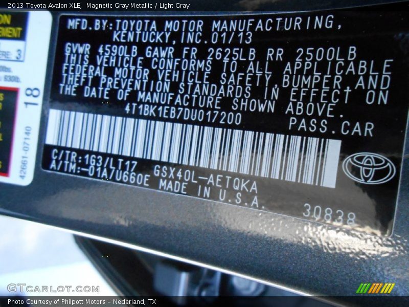 Magnetic Gray Metallic / Light Gray 2013 Toyota Avalon XLE