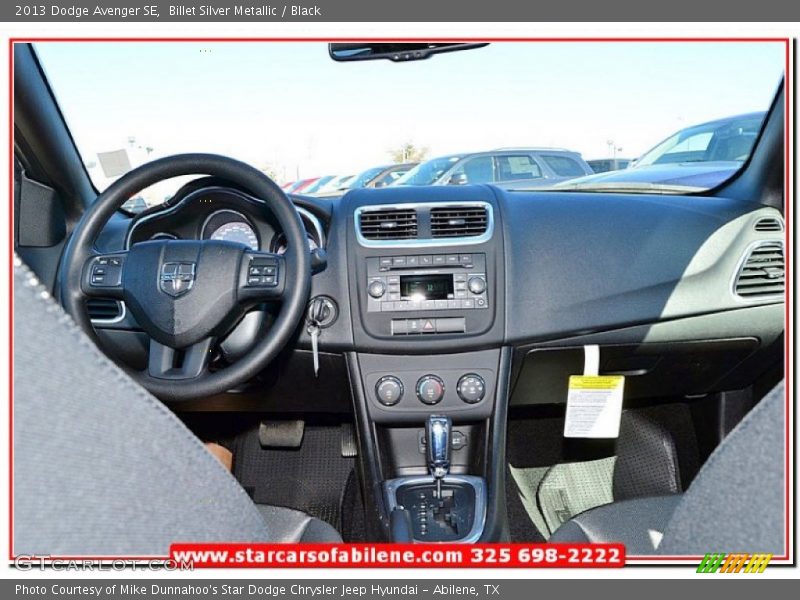 Billet Silver Metallic / Black 2013 Dodge Avenger SE