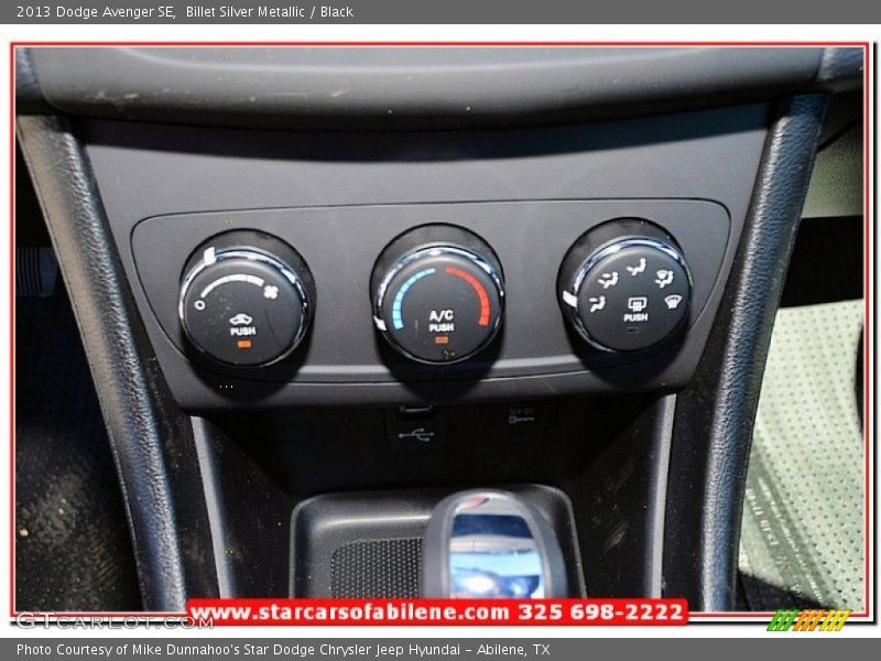 Billet Silver Metallic / Black 2013 Dodge Avenger SE