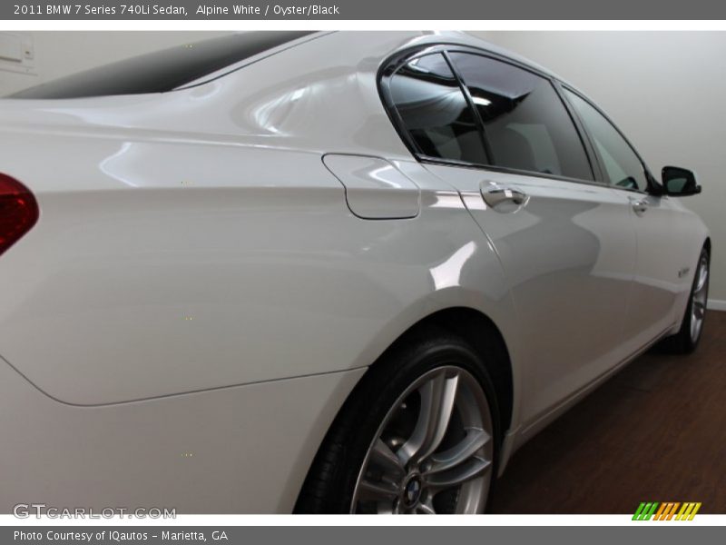 Alpine White / Oyster/Black 2011 BMW 7 Series 740Li Sedan