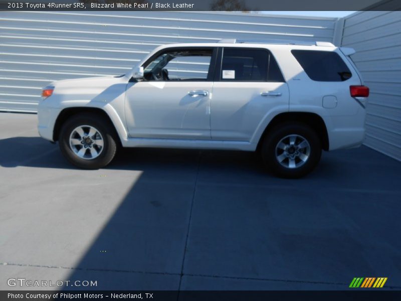 Blizzard White Pearl / Black Leather 2013 Toyota 4Runner SR5