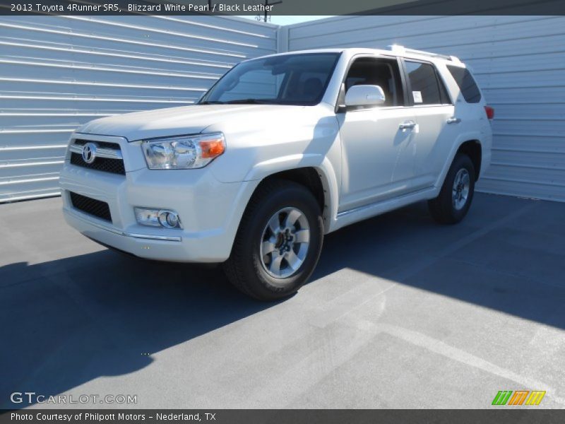 Blizzard White Pearl / Black Leather 2013 Toyota 4Runner SR5