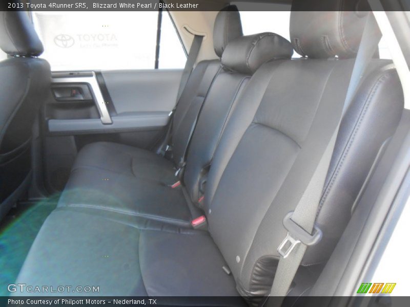Blizzard White Pearl / Black Leather 2013 Toyota 4Runner SR5