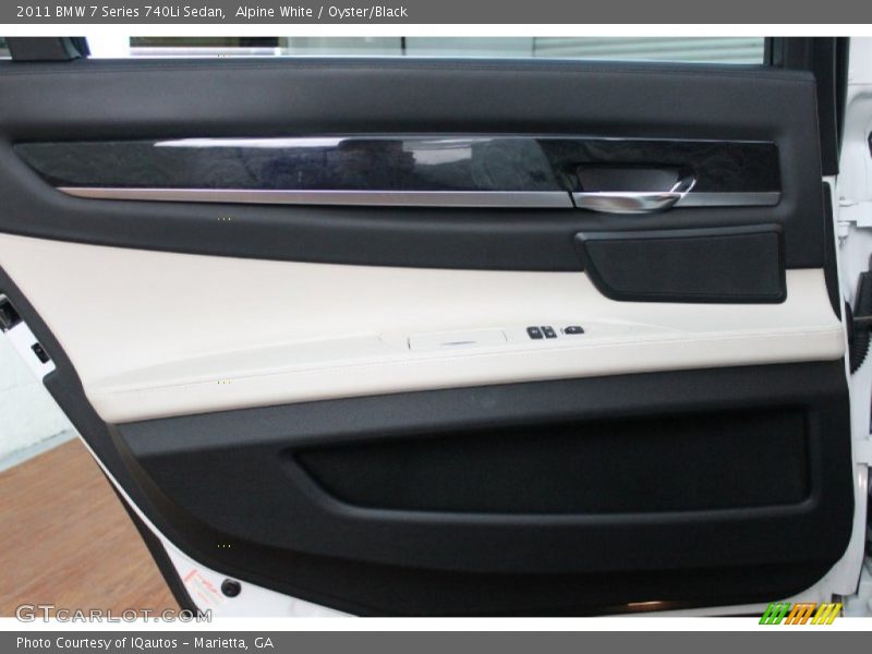 Alpine White / Oyster/Black 2011 BMW 7 Series 740Li Sedan